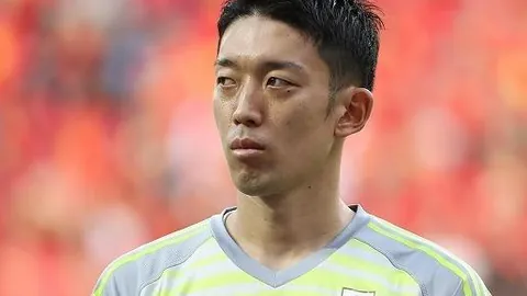 半场战报：申花0-2遭神户逆转，井手口阳介、山川哲史双响，阿苏埃击中门框惊魂未定！